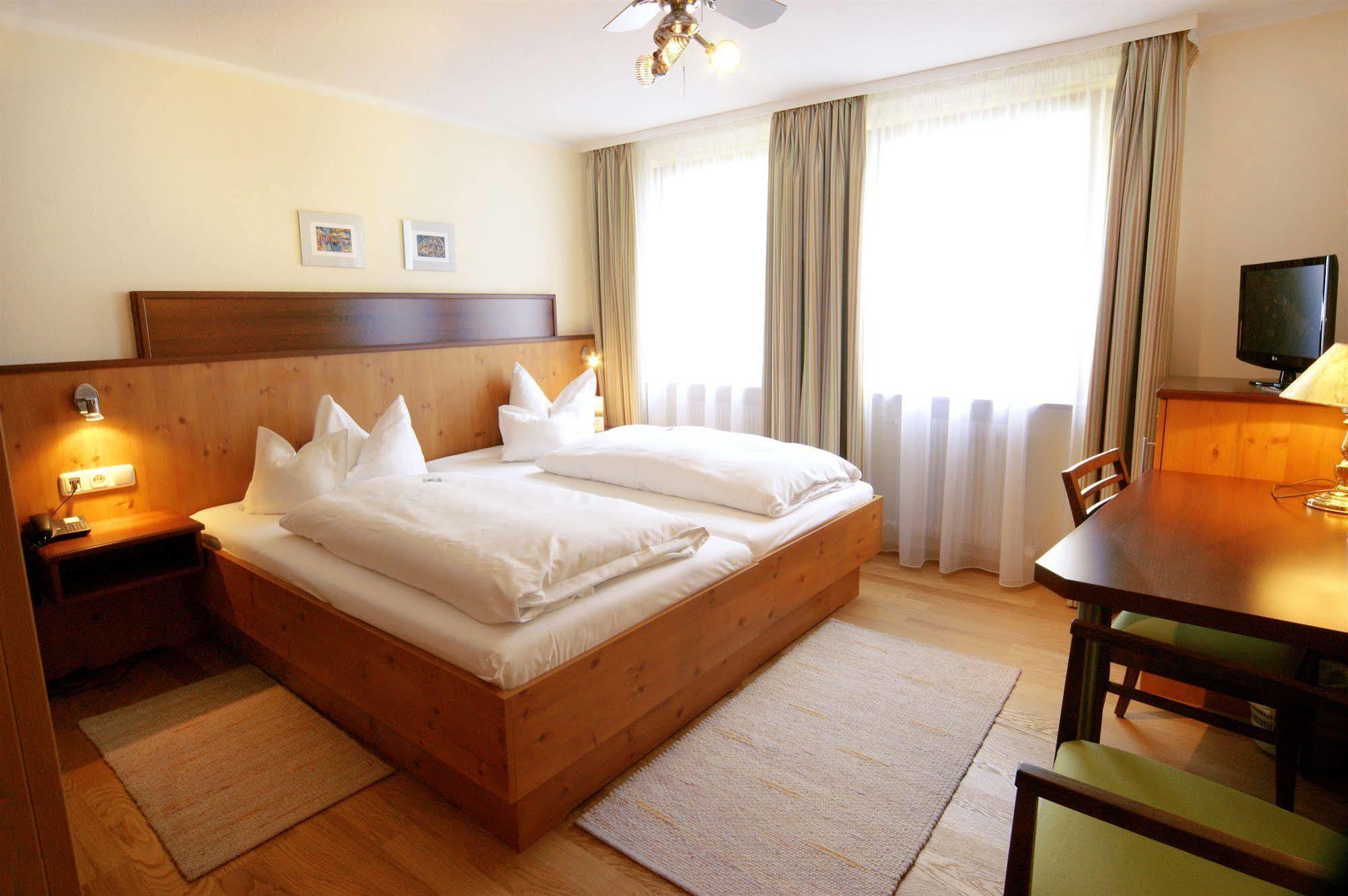 Hotel Brunner آمبرغ المظهر الخارجي الصورة